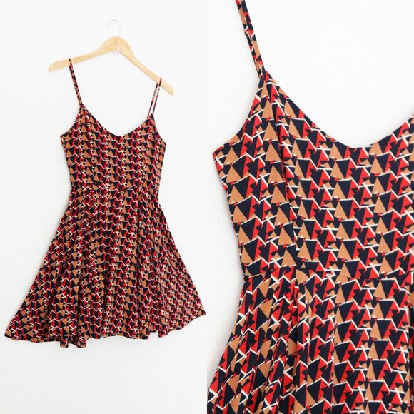 Miss Me Retro Geometric Print Fit Flared Skater Dress S V Neck Pinup Y2K Vintage - Picture 4 of 16